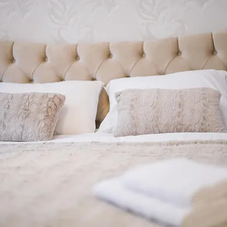 Charm 巴尼西卢卡