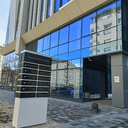 Charm 公寓 巴尼西卢卡