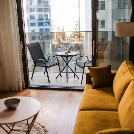 Charm 巴尼西卢卡