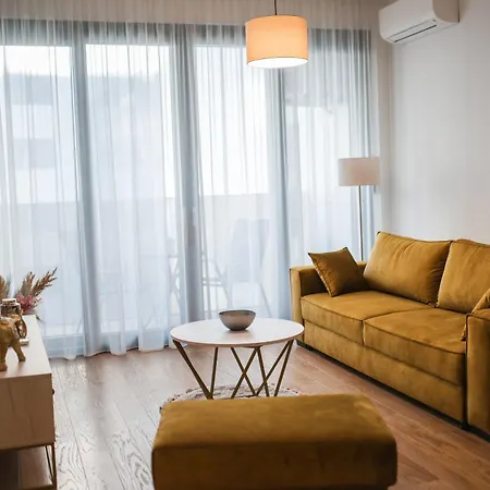 Charm * バニャ・ルカ